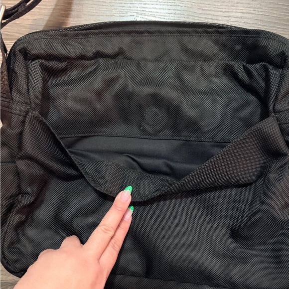 Tumi Black Messenger Bag for Men - Picture 4 of 7